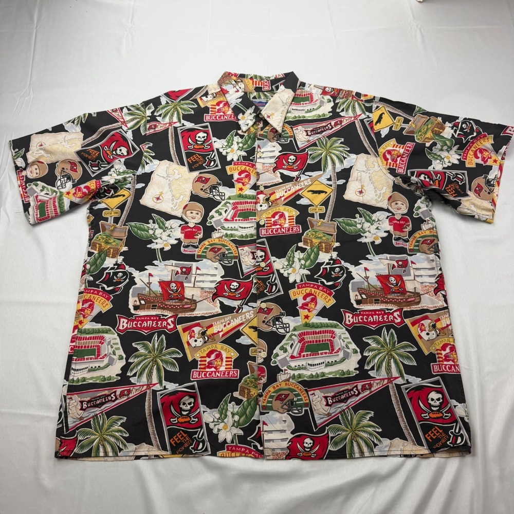 Reyn Spooner NFL Tampa Bay Buccaneers Mens XXL Black Hawaiian Aloha Shirt Cotton